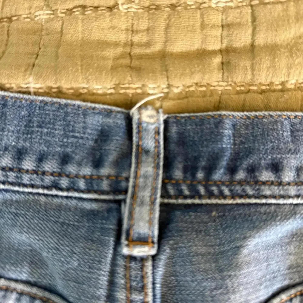 Men's J. Crew Sutton Jeans 31x30. Lightly‎ distressed. Cotton/Elastane Preppy